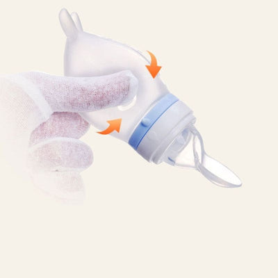 Biberon-cuillère en silicone | SweetSpoon