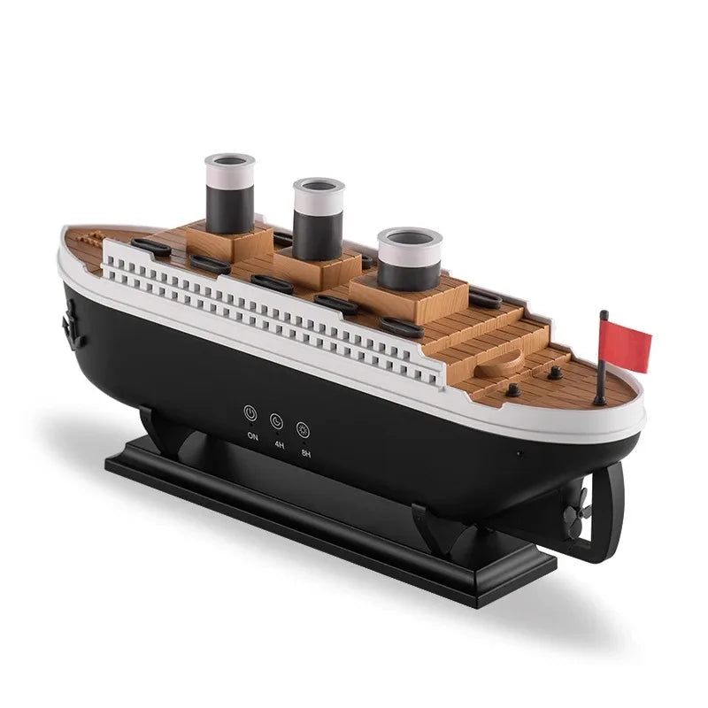 Maquette Titanic humidificateur sur fond blanc