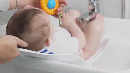Bassin de lavage portable pour nouveau-né